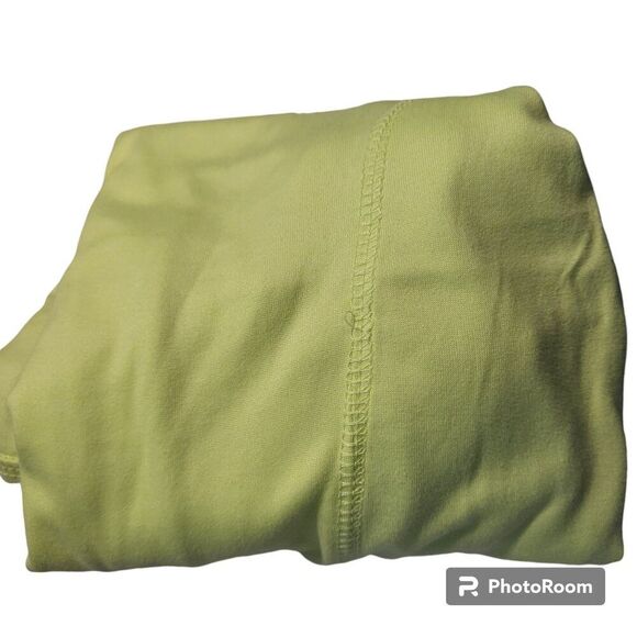 Juniors Series-8 Fitness Soft Lime Active Tee - Picture 4 of 4